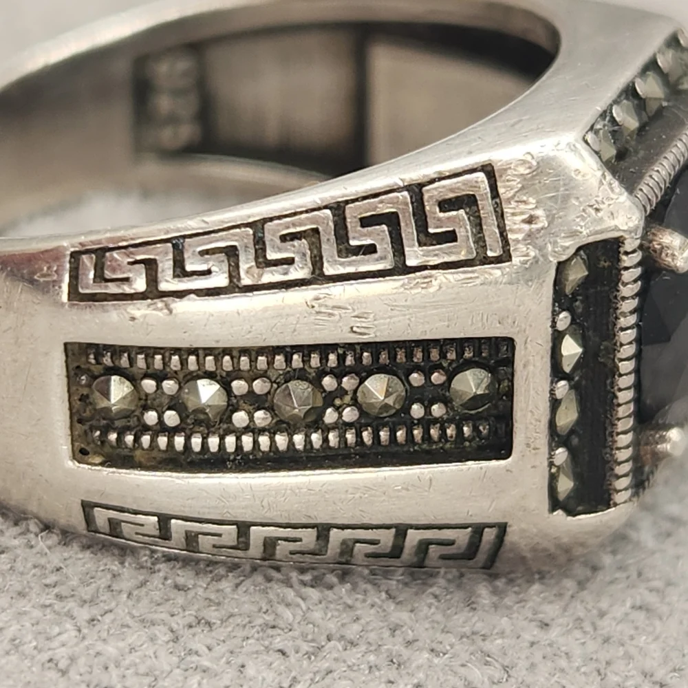 Signet Ring Men's 9.75 Silver 925 Black Onyx Marcasite Marquise Cut Bold Gothic